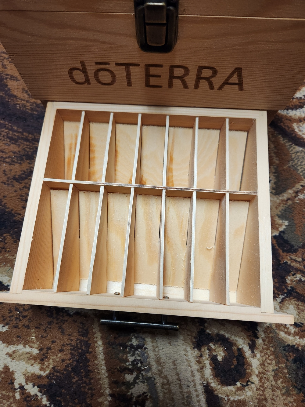Authentic doTERRA 3-Tier Multi-Level Wooden Essential Oil Storage Chest Box - Picture 5 of 8